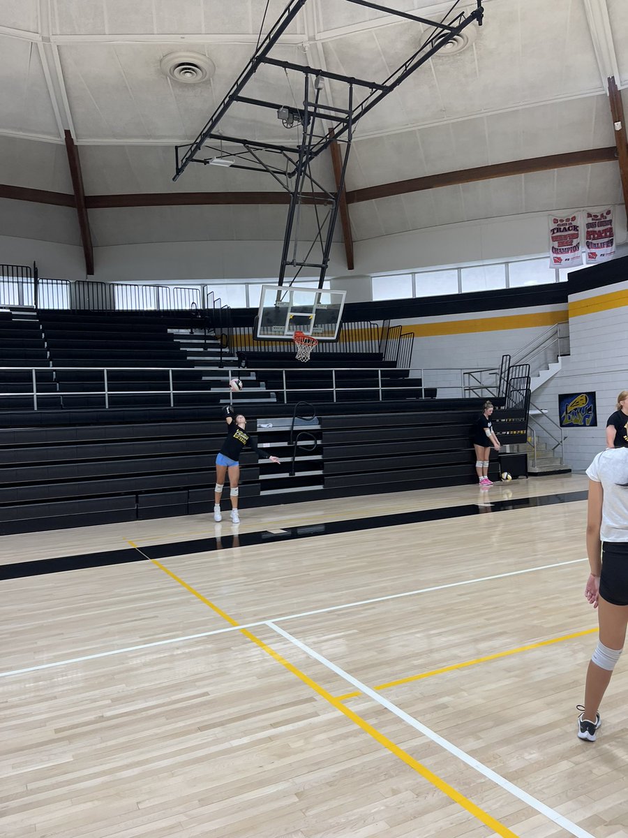 BCLUW Volleyball tweet media