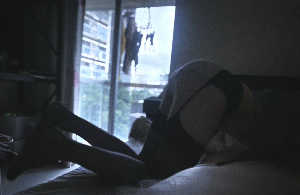 是你的小猫吗🐈

#m #吊带袜 #sub #黑丝 #足