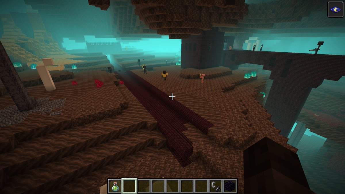 benracer85's tweet image. J&apos;ai fini de convertir et modifier La &quot;Nether Fortress&quot; en &quot;Jigsaw Structure&quot;. Par contre, ça va désormais de la ridiculement petite à la massivement étendu. 😆😅
Exemples en image plus en bonus le nouveau Wither Squelette.
@Minecraft @Mojang @NovaWostra #Minecraft #datapack