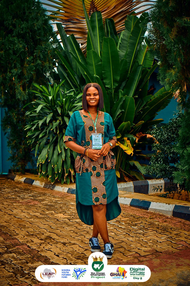 OladunjoyeBles1's tweet photo. It was a pleasure to give back to fellow indigene of Osun as I facilitated a session on Online Tools and Platforms for Advocacy at the two-day Digital Advocacy workshop organized by @ghaiafrica with support from @LEAPAfrica https://t.co/UqPE5jrPHY