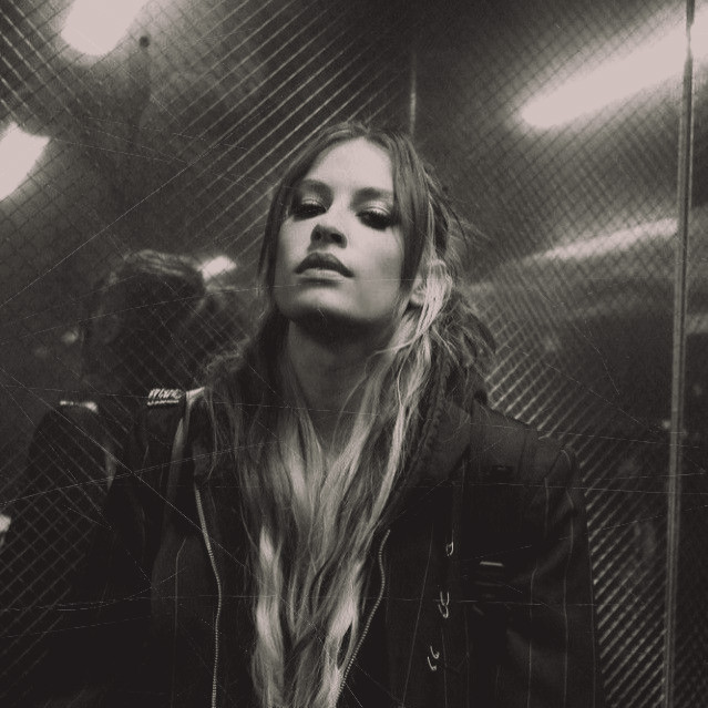 poisznheart's tweet photo. ⠀⠀⠀⠀⠀     
⠀⠀⠀⠀⠀     
⠀⠀⠀⠀⠀⠀⠀⠀  piper ⠀⠀⠀/ ⠀⠀⠀⠀ pips

⠀⠀⠀⠀⠀ https://t.co/AKYUM23zFU