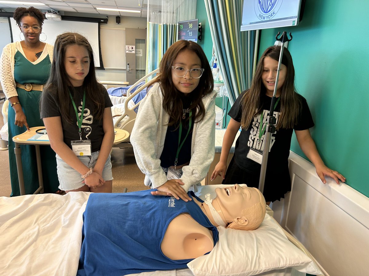 Mercy Center STEM Ed tweet media