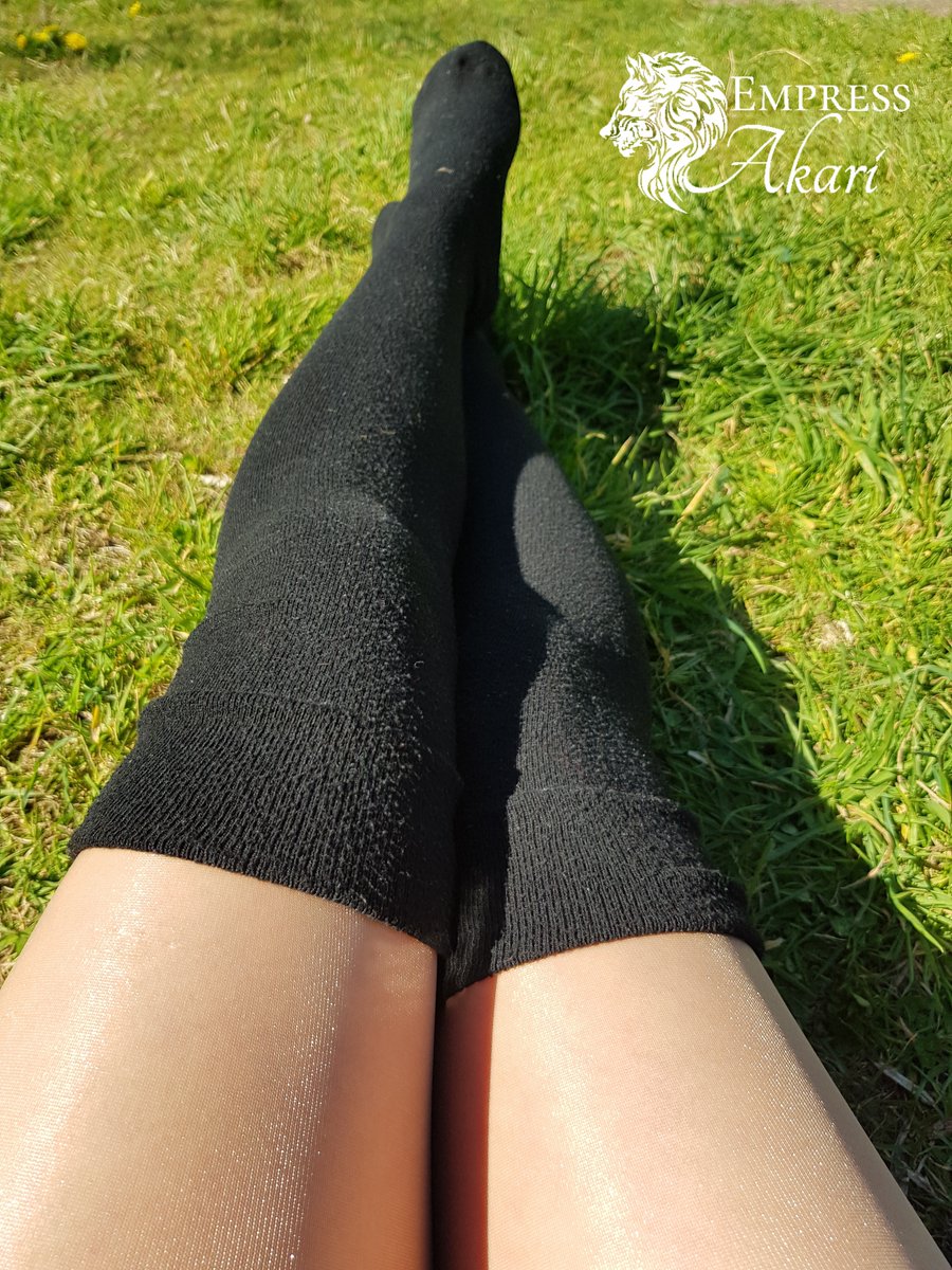 TheEmpressAkari's tweet photo. I've just sold a pair of my old socks! 

Do you love them as filthy as he did? 😈

https://t.co/s3VBUAetr6 https://t.co/Hp9S1zqvo3