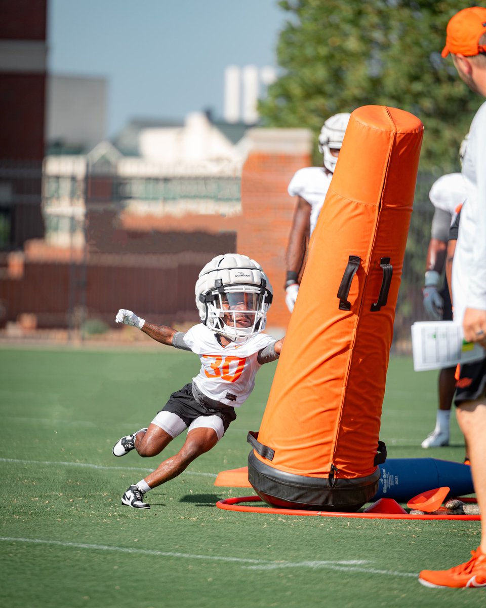 CowboyFB's tweet photo. ᴾⁱⁿᵗ ˢⁱᶻᵉᵈ ᴾᵒᵏᵉˢ https://t.co/tLemQSEx1e