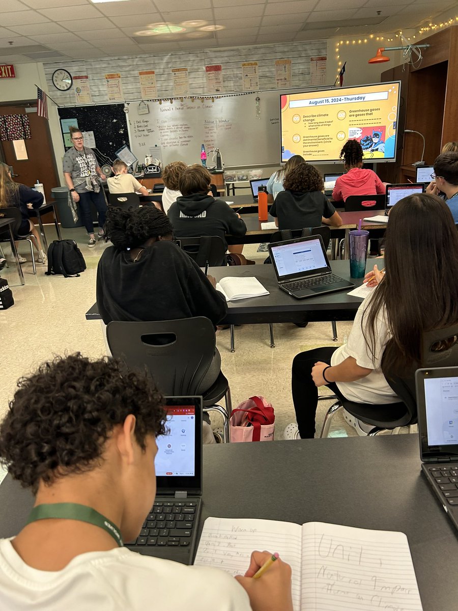 aimes2020's tweet photo. Utley Wolves engaged week one! Awesome start to the new year!
#purposefultalk #criticalwriting
#UtleyWolves2425 https://t.co/gsupOH8jsZ