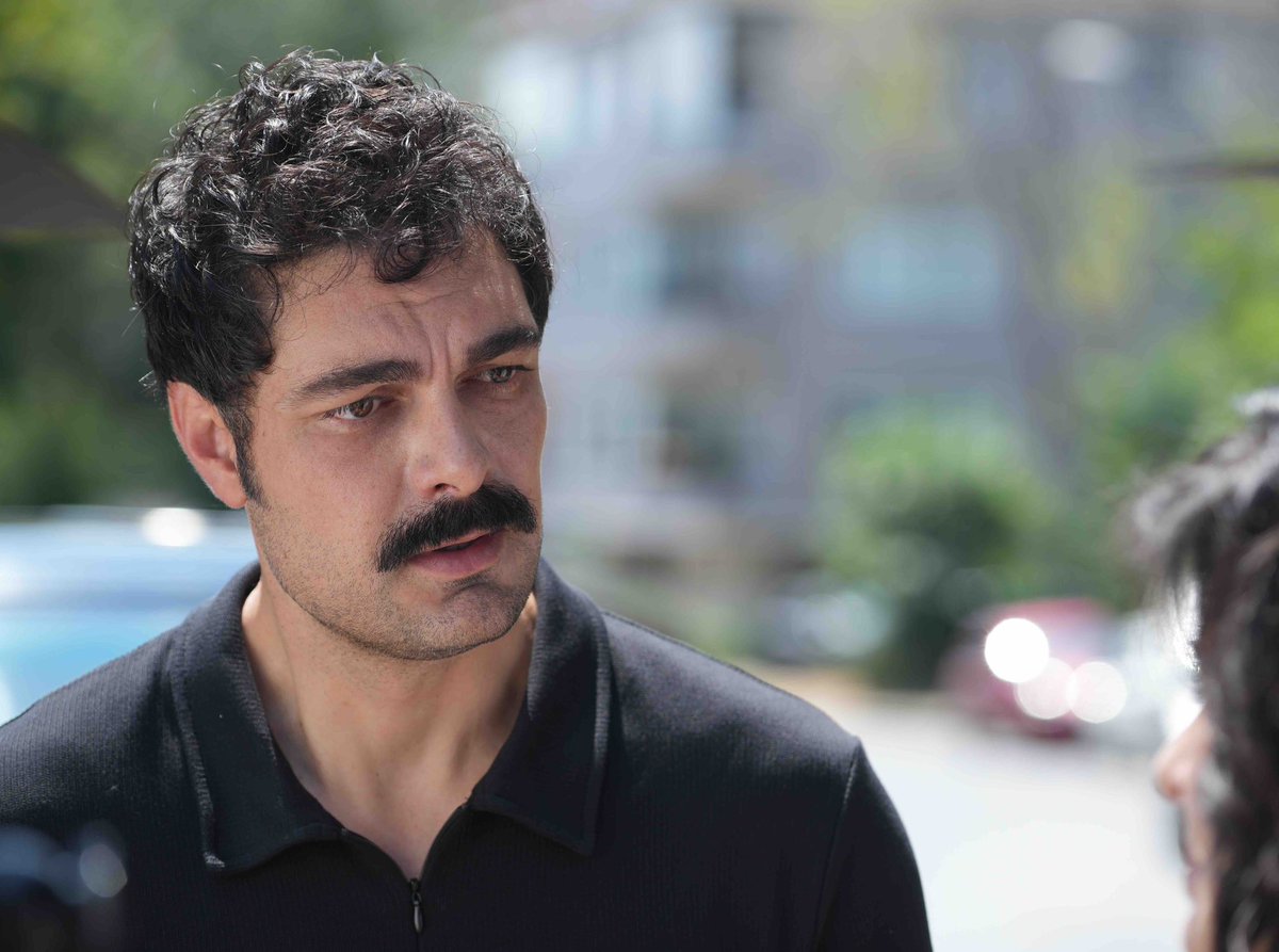 Leyla dizisinden Halil İbrahim Ceyhan'ın canlandırdığı Tufo karakteri 🤍 

#HalilİbrahimCeyhan 
#Tufo