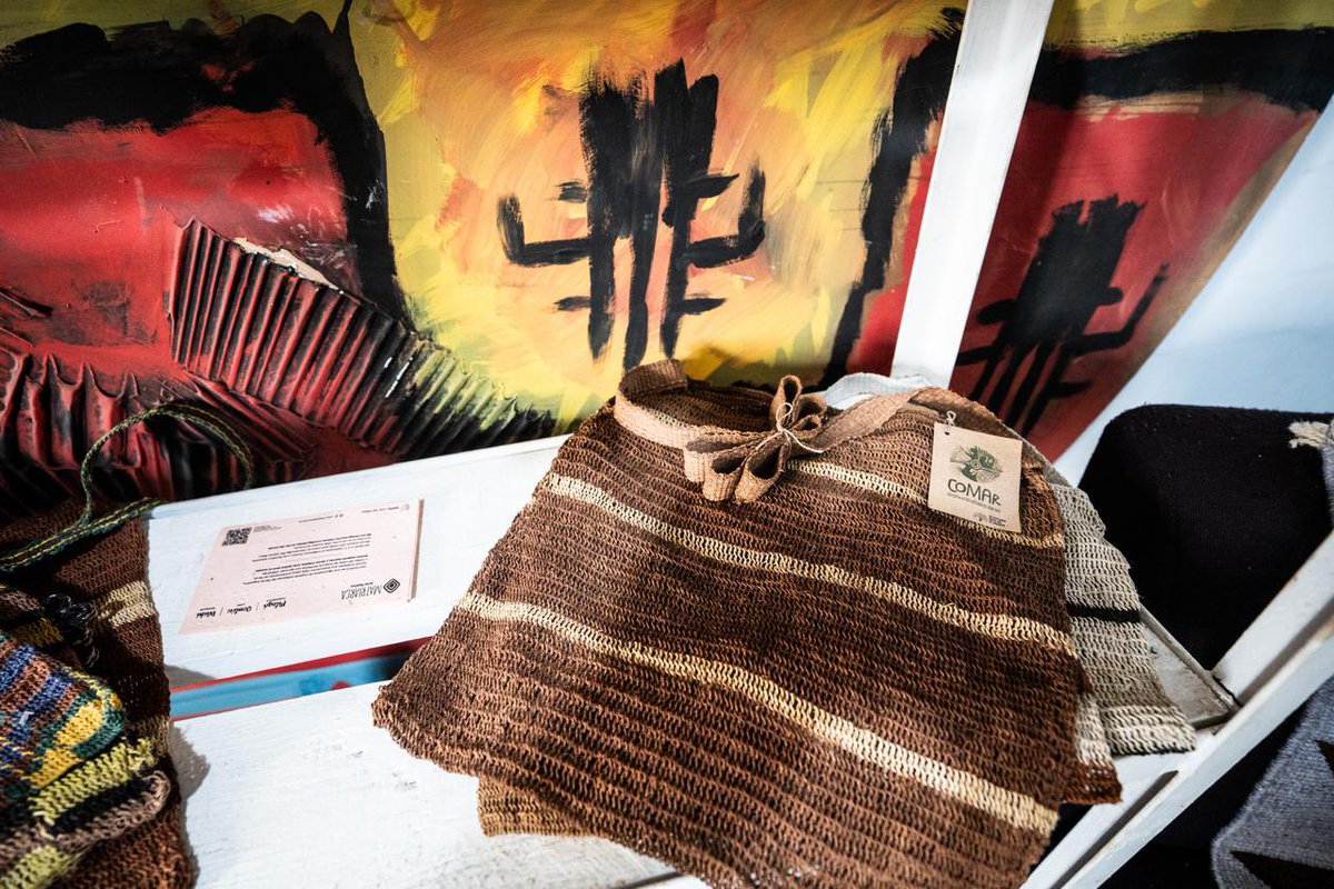 El trabajo de la Fundación Gran Chaco en la promoción del desarrollo de comunidades indígenas y desfavorecidas en Formosa, Chaco y Salta es inspirador. Sus programas empoderan a las mujeres artesanas, promueven la inclusión digital y protegen el medio ambiente. Estoy orgulloso de