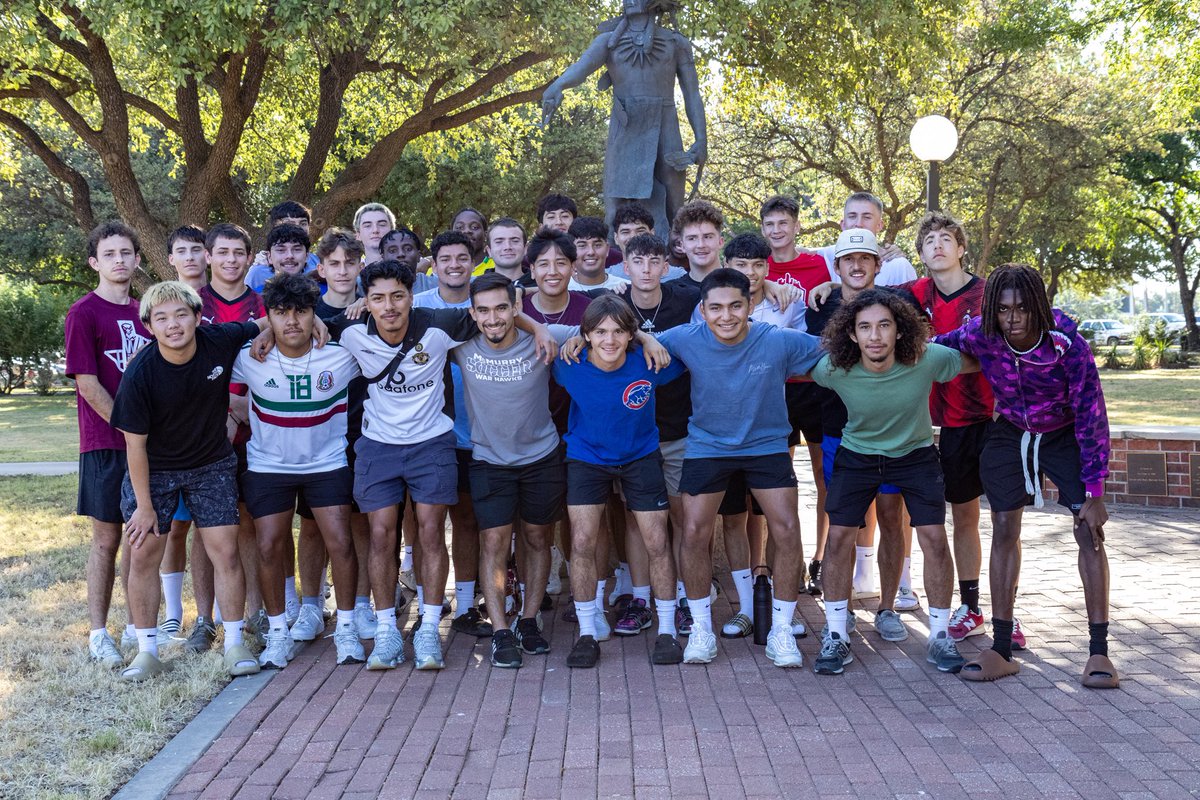 McMurrySoccer's tweet image. The families are back together!
#alacumba