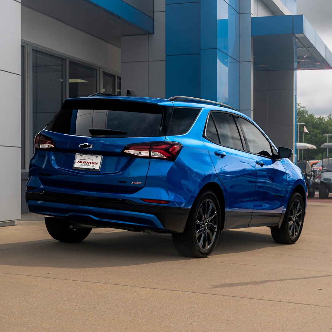 ChevyFVL's tweet image. #FridayViews featuring the Chevrolet Equinox RS! 💙 #ChevroletOfFayetteville #ChevroletEquinoxRS