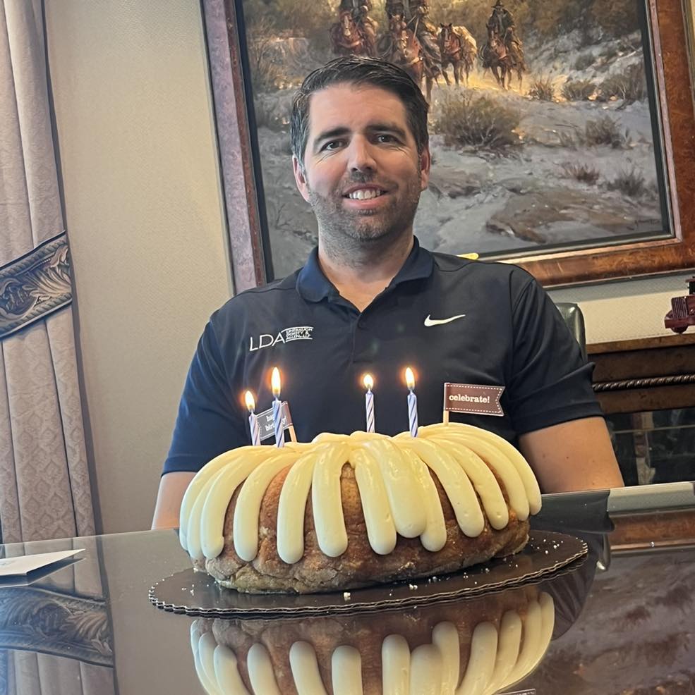 LDALawTX's tweet photo. Sending a special birthday shoutout to attorney Michael Dority! We hope you enjoy your day! 🎈🎉 https://t.co/TVhKmb2wAx