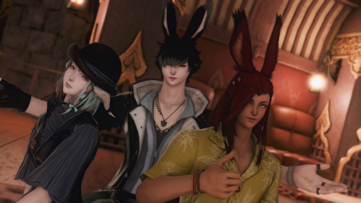 Resident Karaoke Addict 🎤 
at #PeaksPub #FF14