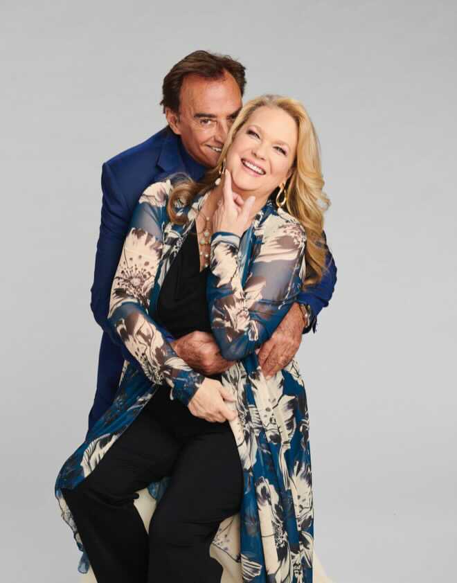 Mama_Hooch's tweet photo. #FriendshipFriday Looking forward to seeing @ThaaoPenghlis and these two gorgeous women @LeannHunley @DaysHayes in one week at The Grand Canyon. Great friendships and respect for each other. Love my @DaysPeacock family #Vets #BestofDays #Tony #Anna #Julie #Hortons #DiMeras https://t.co/4QZBercxDW