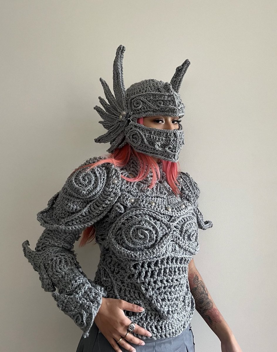 StreetFashion01's tweet image. crochet armour by katelyn tatay (2024)