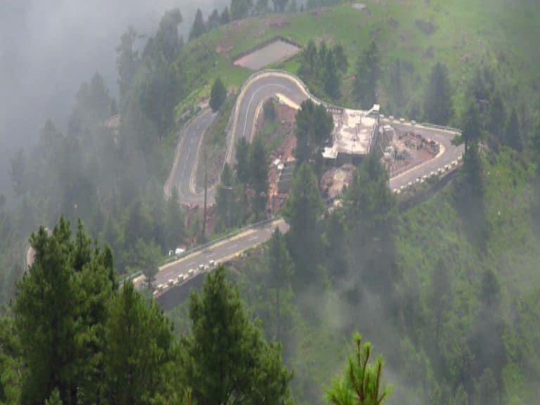SamRaja21700228's tweet photo. پیر چناسی ۔۔ ❤️
PIR CHINASI
🪷🏞🪷
BEAUTY OF JAMMU AND KASHMIR.
ریاست جموں کشمیر و اقصاۓ تبتہا ۔
#SaveJammuandKashmir
#followers #Highlightes https://t.co/bnk8gL0dDm