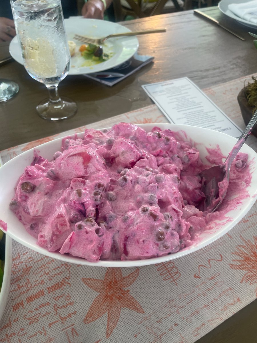 dst6n01's tweet image. Ok Sheila mam, you DID THAT! #salamander #familyreunion this is the best meal I’ve had all year. Top 5 meals of my life!