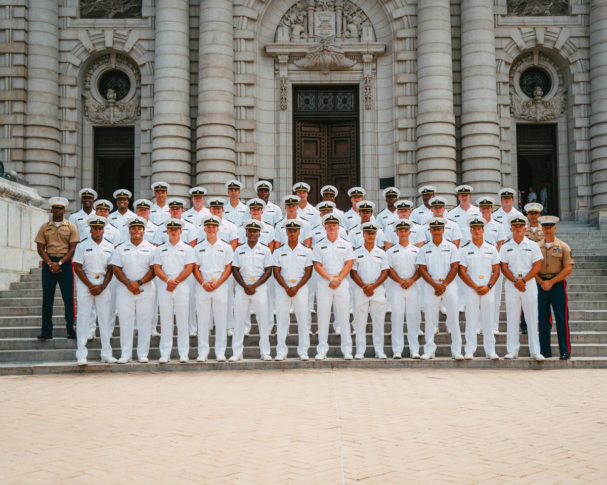 Congratulations to all our guys who signed 2 for 7 today!

#GoNavy | #RollGoats