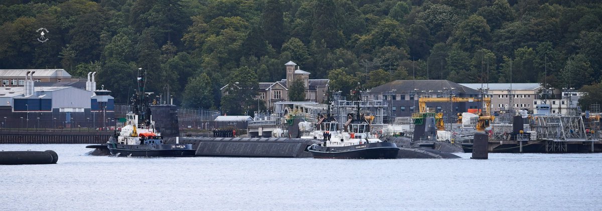 DougieCoullPix's tweet photo. Few edits from yesterday.

#shipping #submariner #submarine #hmnbclyde #royalnavy #vanguardclass #silentservice https://t.co/LVEkPaO4Gv