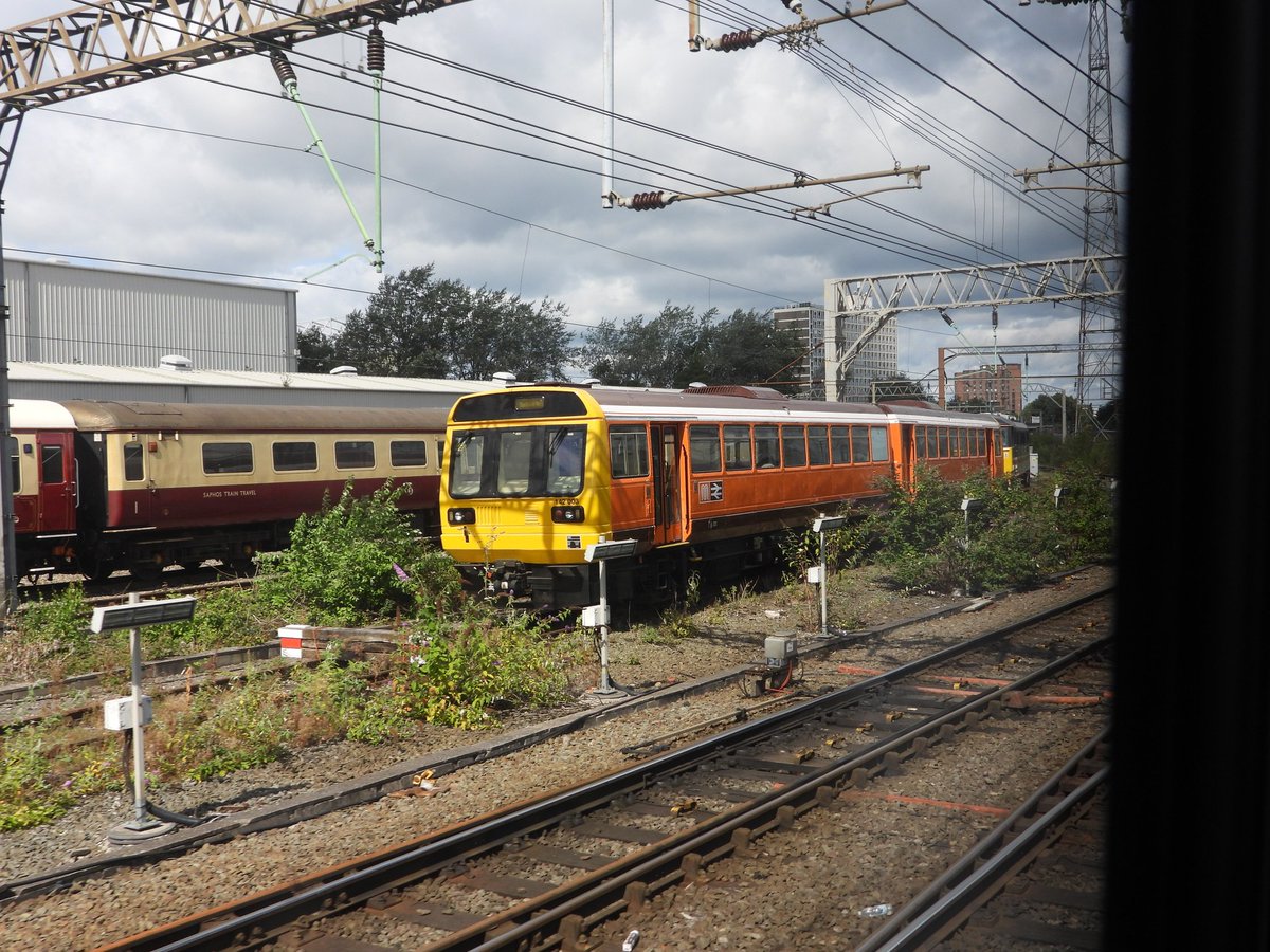 DanSpotter86's tweet image. THE PACER NOT FOR BLACKPOOL!!! 

Here's a shot of @LocoServicesGrp Class 142003 seen here at Crewe Carriage sidings on August 9th 2024.
#Class142 #Class142pacer #Class142003 #Crewe #wcml #lsl