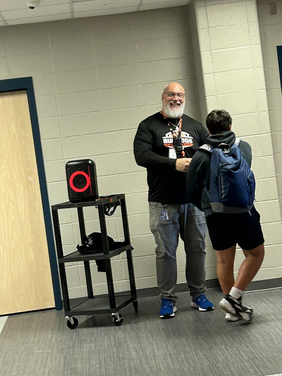 LpBigMac's tweet image. Every Friday is a Big Friday @Lpjhbullpups and we always celebrate Big Friday. What an amazing week and what awesome kids we have!!!  LPJH is coming in 24-25 💯🧡👊🏾#chooselp #LPLegacy #BestNeverRest #changemakers