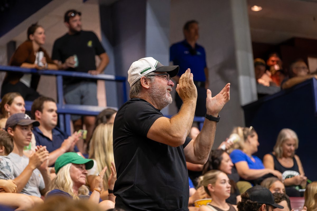 WLAShamrocks's tweet image. No one loved seeing Clarke Petterson score a hat trick in a do-or-die Game 5 more than his dad, Norman, who was visiting all the way from Ontario! ☘️