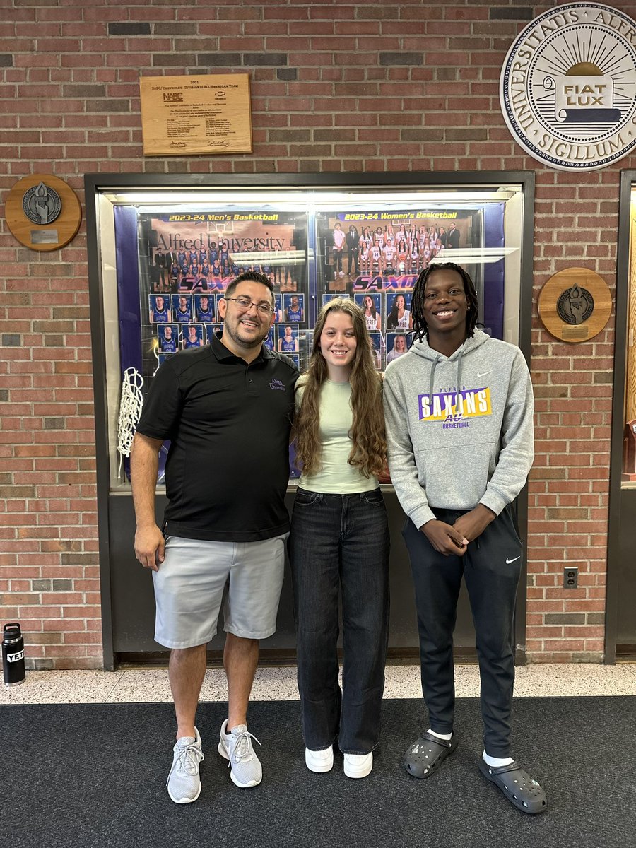 krittz25's tweet photo. I had a great time at the @AU_WBB prospect camp Sunday! I learned so much about what they have to offer on the tour. Thank you to @Mike_Mosk for the invite and official visit! @CoachCed55 @FGC_MiracleBB @CoachTeddy_FGC @PCLadyPiratesBB https://t.co/icOj8FjTXe