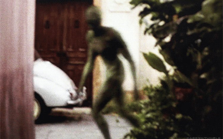 Una escena que te haya aterrorizado mucho en su momento.

Empiezo yo