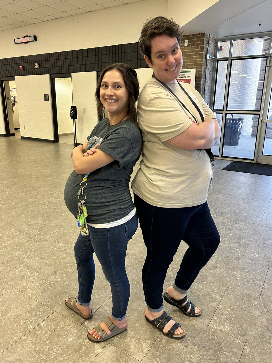 This dynamic duo had a blast welcoming our <a href="/CTMSWolfWay/">CTMS Wolves</a> #CTMSChoir kids back to their home away from home! 

6th Grade Popsicle Social ✅
Thoroughly exhausted ✅
Love my job ✅

Happy first few days back to all my <a href="/GCISDFineArts/">GCISD Fine Arts</a> friends!