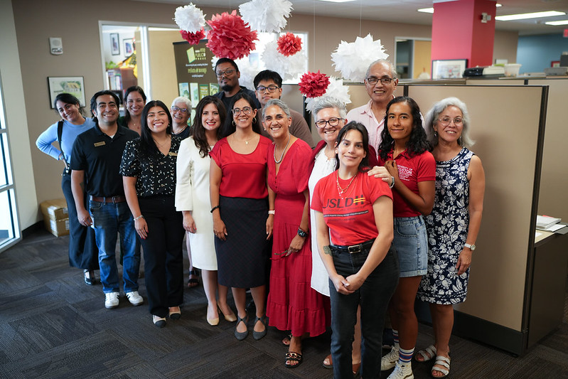 HCPrecinct4's tweet image. Their Recovery project is a powerful initiative to reclaim and celebrate the U.S. Hispanic Literary Heritage. 📚✨ @apprecovery