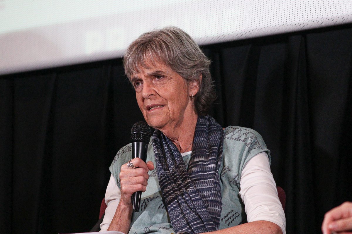 “Somos uno de los países más productores de #cine en el mundo, ¿y toda esa producción dónde se ve? Ahí radica el problema: en la distribución”.

-Señala María Novaro, directora del <a href="/imcine/">IMCINE</a>.