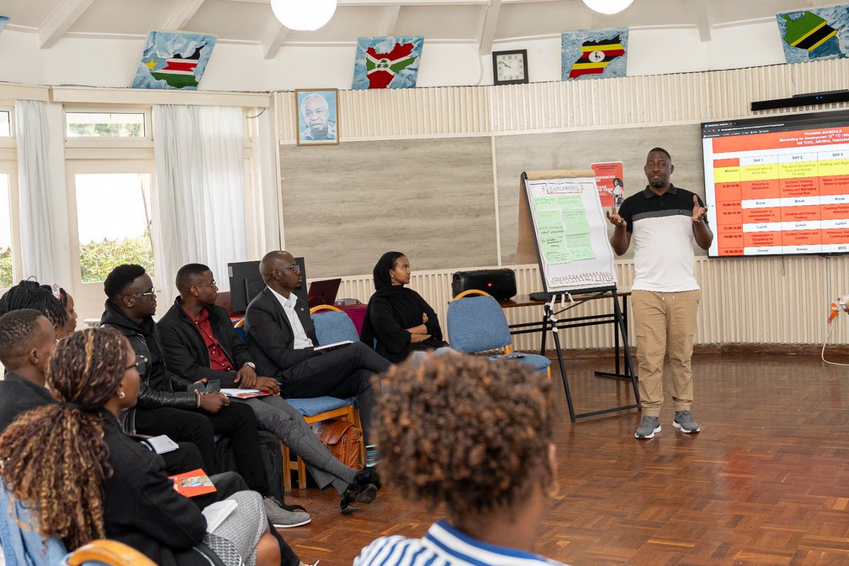 MzzMuhi's tweet photo. A phenomenal week @MSTCDC focused on transforming data into compelling stories for development.Communicators from different countries honed their skills in digital content creation, amplifying  voices, and humanizing complex issues to inspire change and lasting impact. https://t.co/67plA20EIH