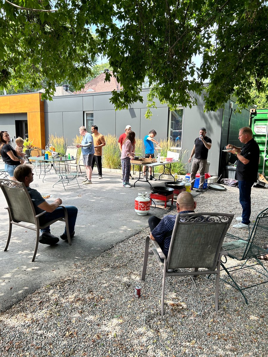 #FridayFishFry at the Mothership, courtesy of Jason Laronde! 🐟🍟

Perfect way to finish off the week on a sunny Friday afternoon! ☀️