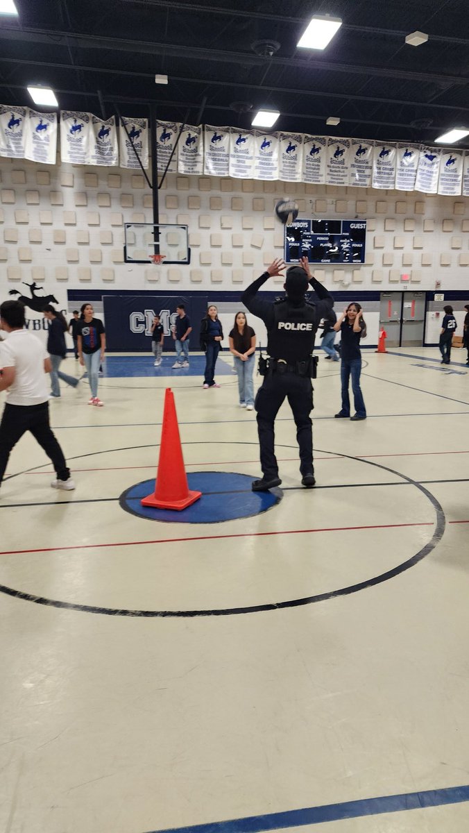 Lorenzo J Lopez Jr (@llopezjr_cms) on Twitter photo There's more than one way to connect with kids. Officer Aguilar chose volleyball today ๐ #TeamSISD <a href="/WalterEClarkeMS/">Daniela Palmer</a> <a href="/JEstrada_CMS/">Jessica Estrada</a> #SEL There's more than one way to connect with kids. Officer Aguilar chose volleyball today ๐ #TeamSISD <a href="/WalterEClarkeMS/">Daniela Palmer</a> <a href="/JEstrada_CMS/">Jessica Estrada</a> #SEL