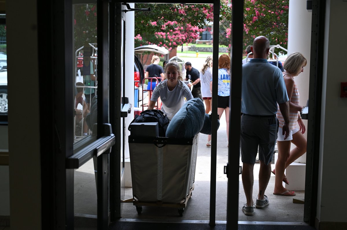 Lander Athletics tweet media