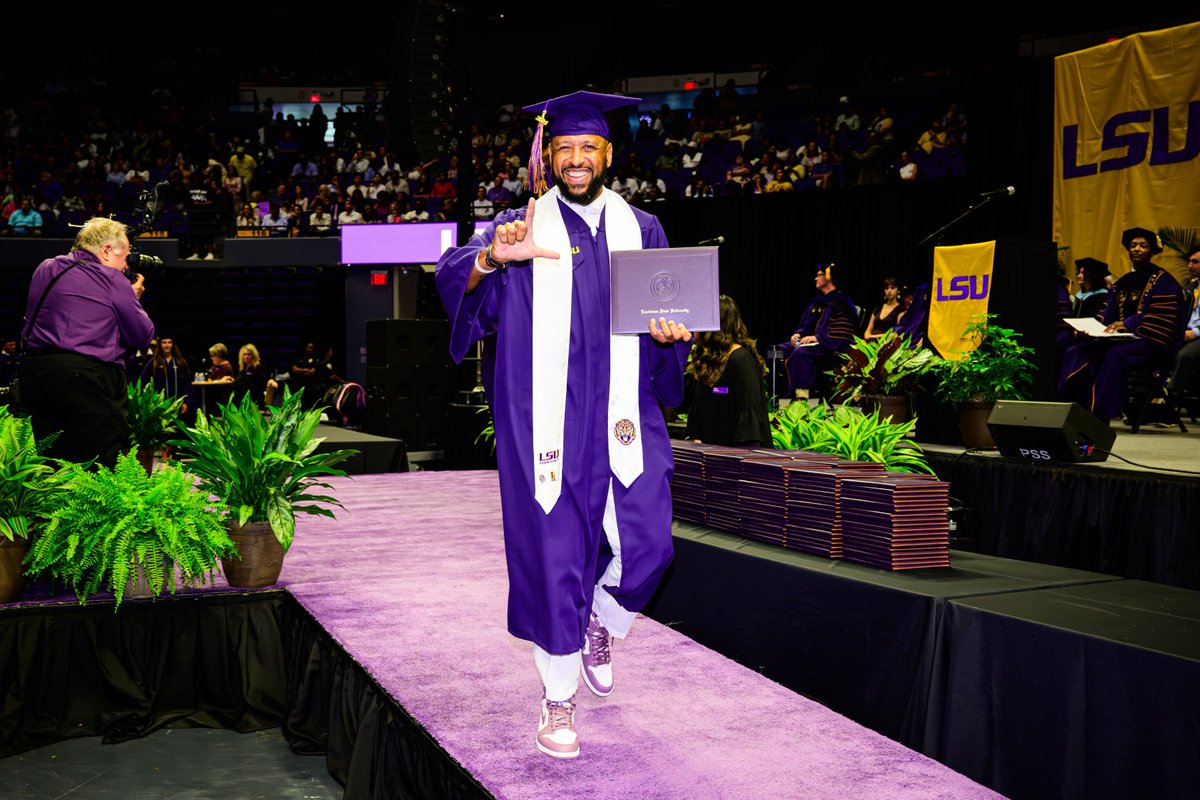 Congratulations to our leader <a href="/ekennisoniii/">Eddie Kennison III</a> on graduating from THE <a href="/LSU/">LSU</a>! 

#GeauxTigers