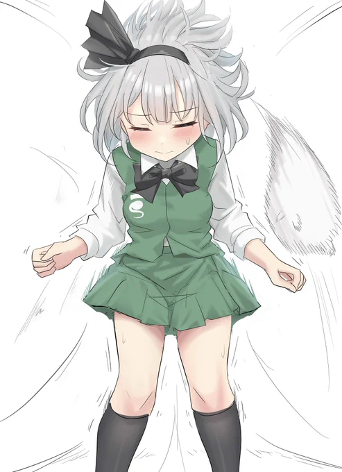 風圧に耐える妖夢ちゃん 
