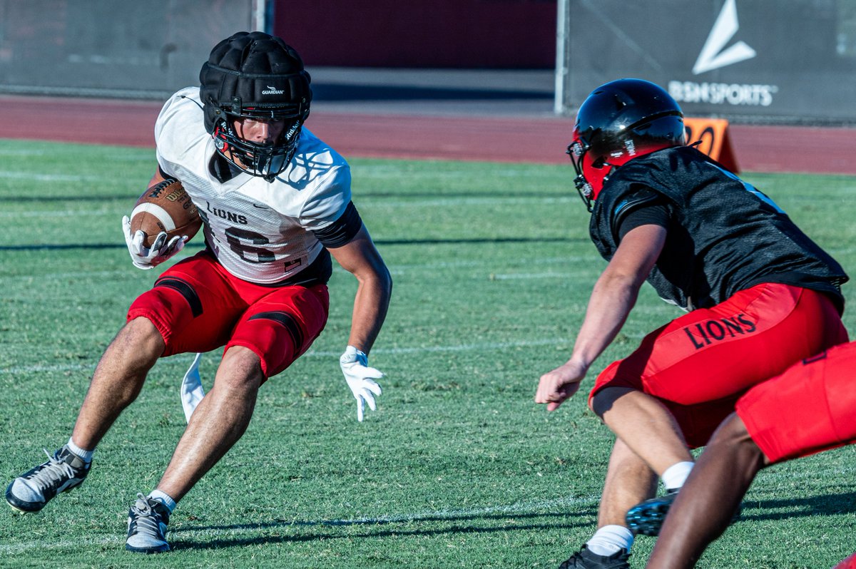 ThePicture_Lady's tweet photo. Pictures from the Annual Red & Black @libertyFBLions game are available for complimentary downlaod!
https://t.co/UEHuLUIkzt
#WeAreLiberty #LHS #picturelady #2024footballseason https://t.co/Er5q11kmFl