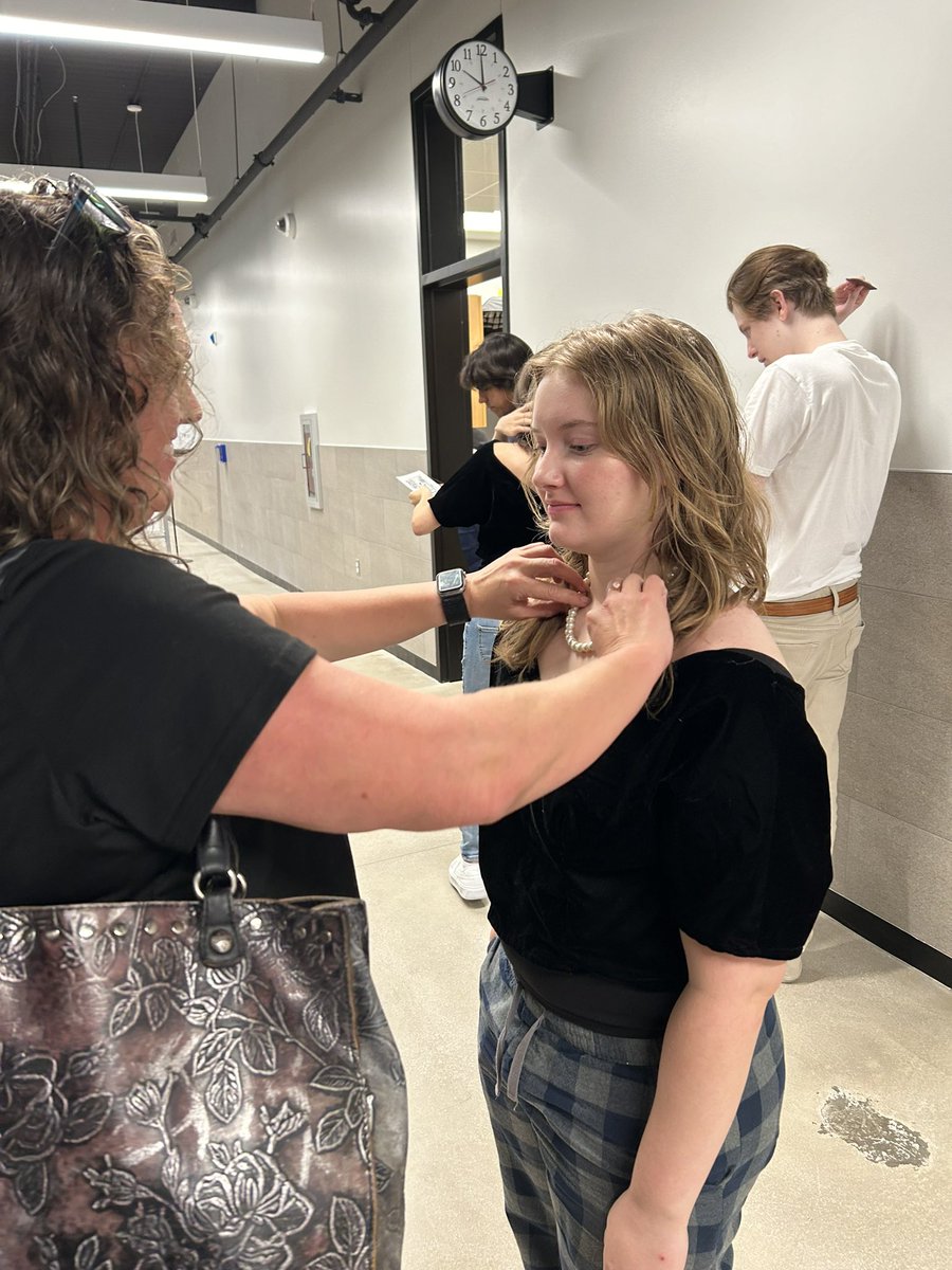 A big day for Falcon Seniors with senior sunrise and photos on our beautiful campus! Thank you <a href="/hccpptsa/">HCCPPTSA</a> for drinks and donuts! Great turnout! ❤️<a href="/HCCPHSprincipal/">HCCPHS Principal</a> <a href="/hccphsap/">Dan Horton</a> <a href="/DrChapmanCISD/">Dr. John E. Chapman III - Comal ISD Superintendent</a> <a href="/DrChapmanCISD/">Dr. John E. Chapman III - Comal ISD Superintendent</a> <a href="/mjuanita05/">Juanita Delgado</a> <a href="/Natalie19730000/">Natalie jones</a>