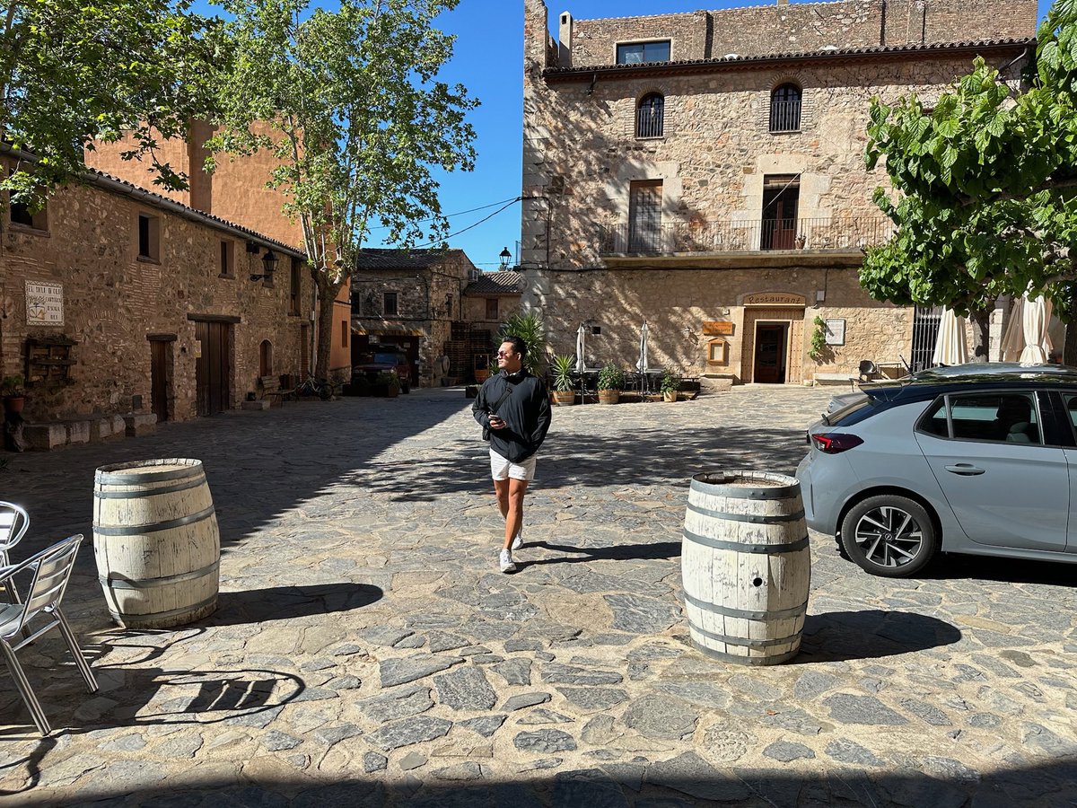 Kalikooo's tweet photo. Spain was an everything I dreamt it to be. https://t.co/EISpo2Z2cj