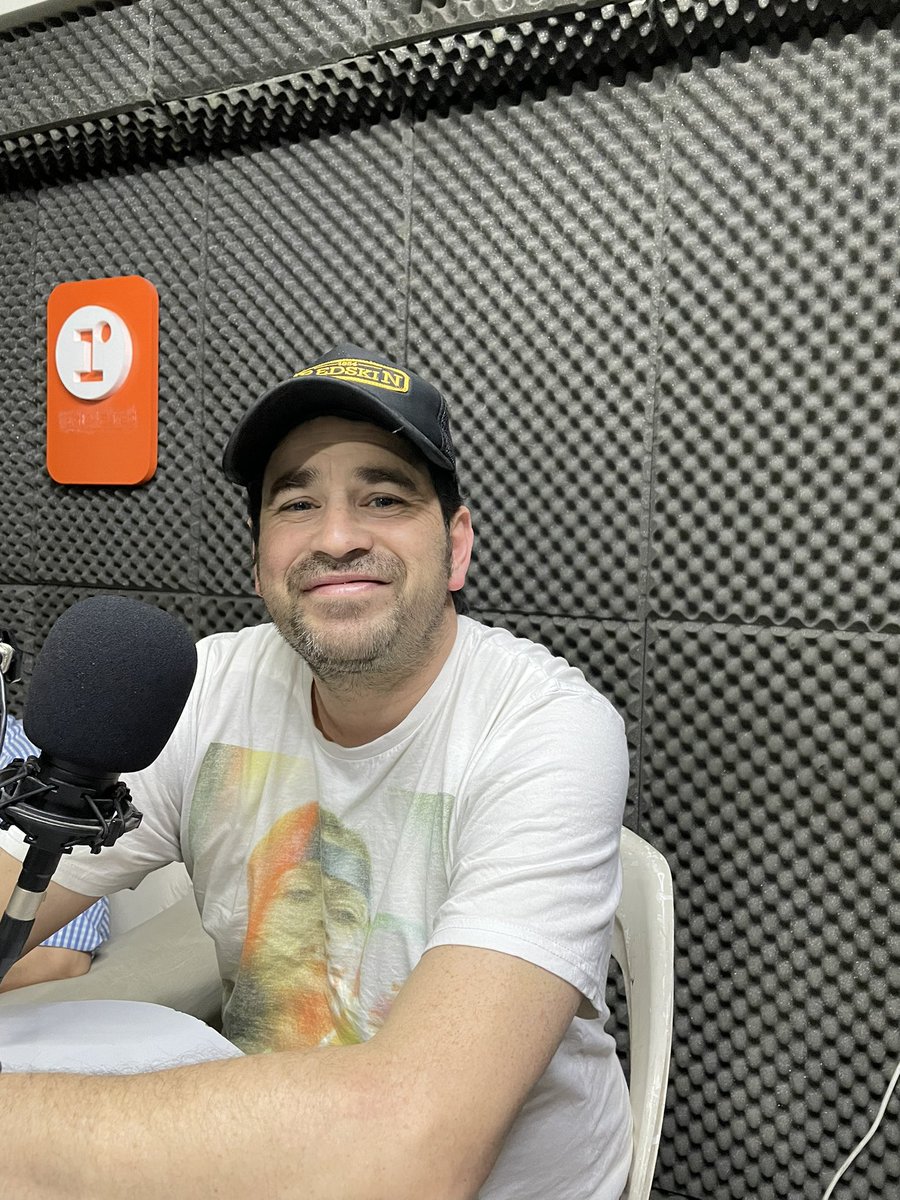 LaRedCorrientes's tweet photo. Ya estamos en #LaRedDeportiva

En vivo FM 107.1 https://t.co/FJQwEyQABj https://t.co/O1FIR06dw7
