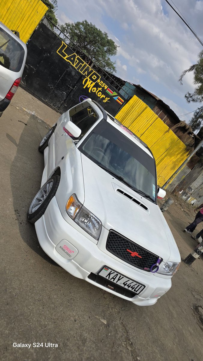 The pretiest picture of subaru on the internet today is....