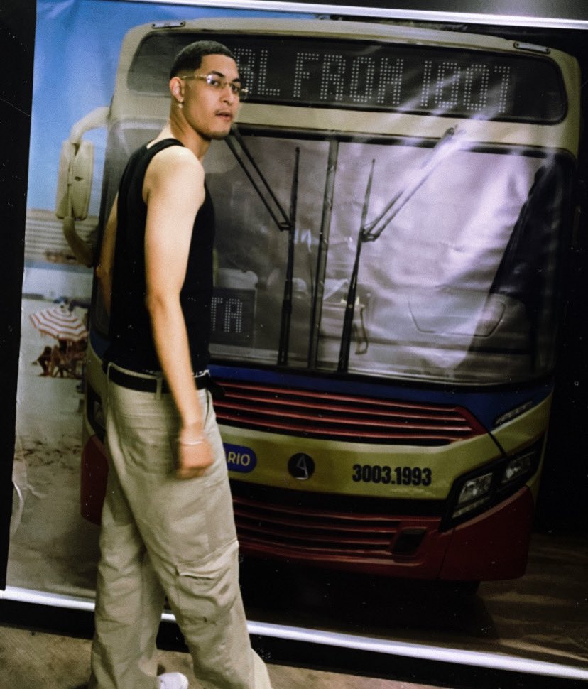 gato only tweet media