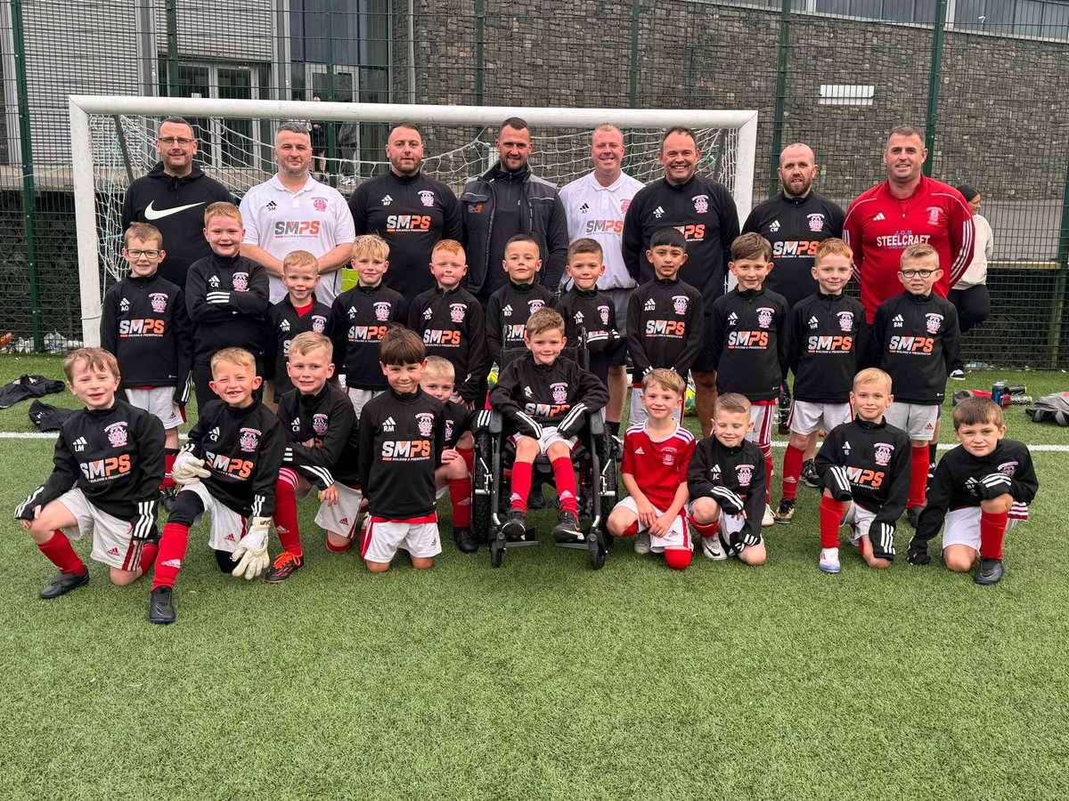 Huge Thank you to <a href="/smps/">A Chong</a>  for our 2017s new tracksuit tops and a massive  thank you to Colin and Lynne for all their hard work with the team and hopefully won’t be long until they are back while Brodie has a wee break from football 🇦🇹🇦🇹🇦🇹🇦🇹🇦🇹