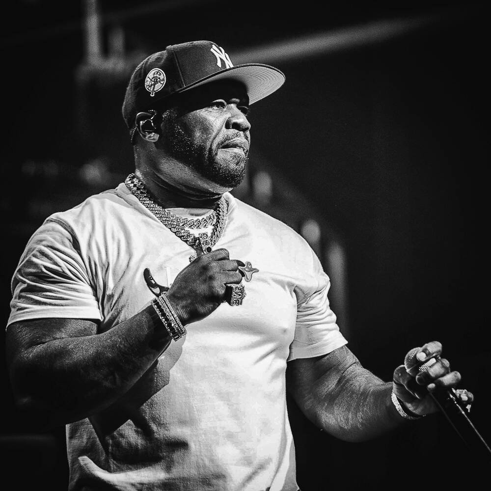 Squadra213's tweet photo. Le rappeur 50 Cent a apporté son soutien à Imane Khelif sur Instagram 🇩🇿❤️ : 

"Tu as frappé la fille tellement fort qu'elle a dit 'Non, c'est un homme !' LOL 🥊" https://t.co/fpEk22BEIX