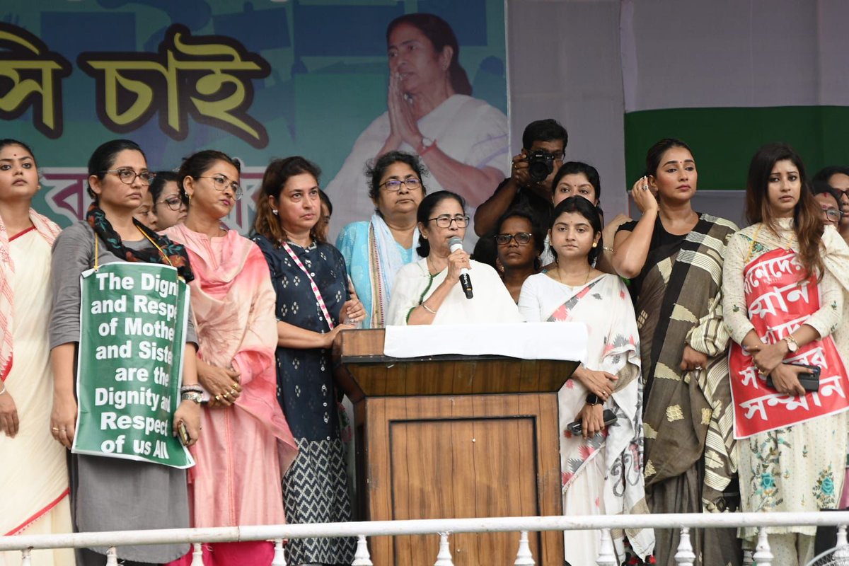 sayantika12's tweet image. মা বোনেদের সম্মান আমাদের সকলের সম্মান। দোষীদের ফাঁসী চাই। রাম-বাম-শ্যামের চক্রান্ত বন্ধ হোক।

#JusticeForRGKar