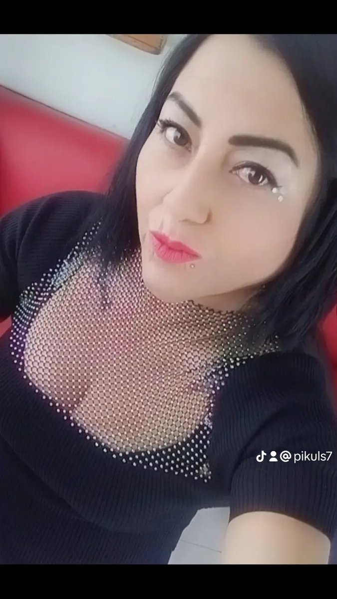 Muchísimas gracias a tod@s los que me felicitaron de ❤️ 🫂♥️😘🌻🌹🎉🎊