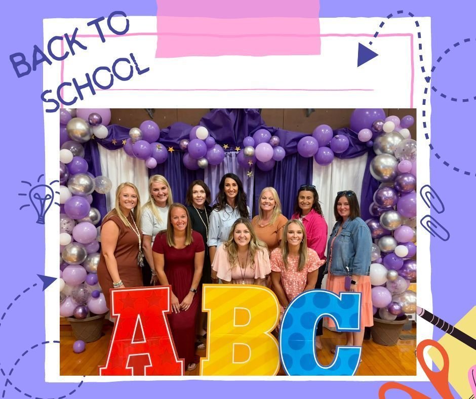 M19_MES's tweet photo. Mascoutah Elementary School staff has had a great first week back at school! We love getting to know your students! #MESProud #19EveryStudent https://t.co/dZPmaicqX7
