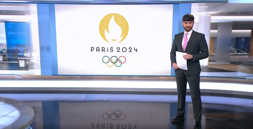 Barry Gallagher tweet media