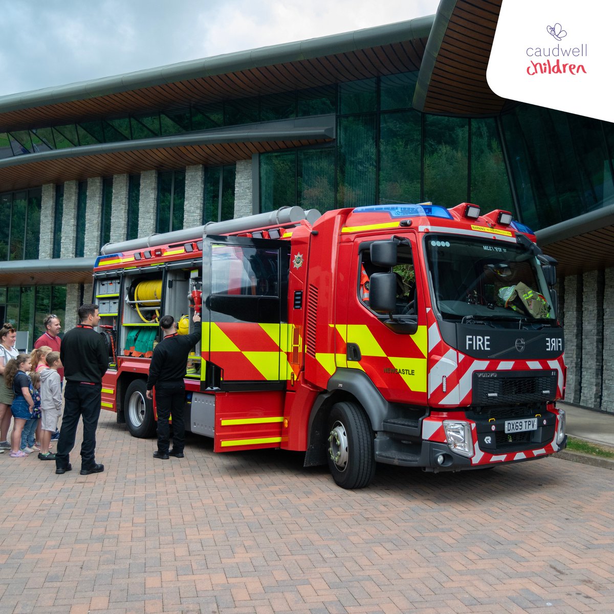 caudwellkids's tweet photo. Our Safe &amp; Sound Day was a hit! 🤩

This jam-packed family day promoted the importance of safety, with #disabled and #autistic children enjoying hands-on workshops from @StaffsFire, @StaffsPolice, @CanalRiverTrust and many more! 🚓🧑‍🚒

How we can help 👉 https://t.co/9Cz3VN7jSr https://t.co/jE3QJ3rpXX