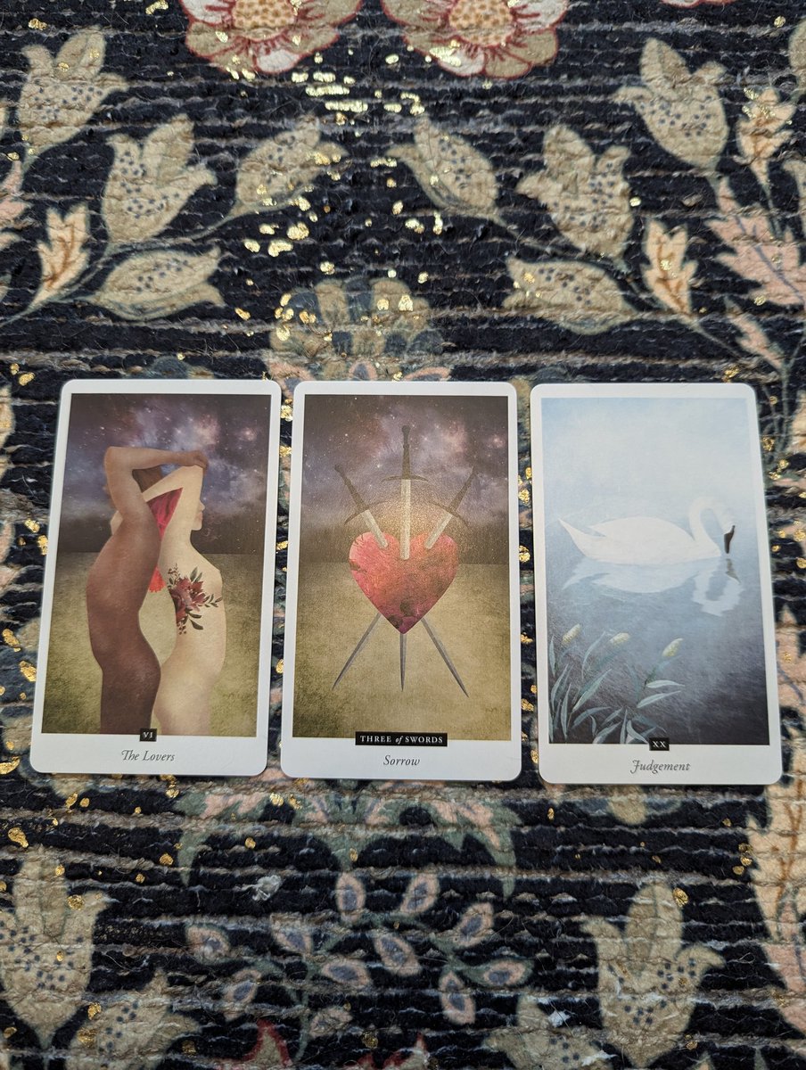 panscribes's tweet photo. If you say no thank you politely to the cards, do they change their mind? Just, asking for a friend https://t.co/QRTRT992lx