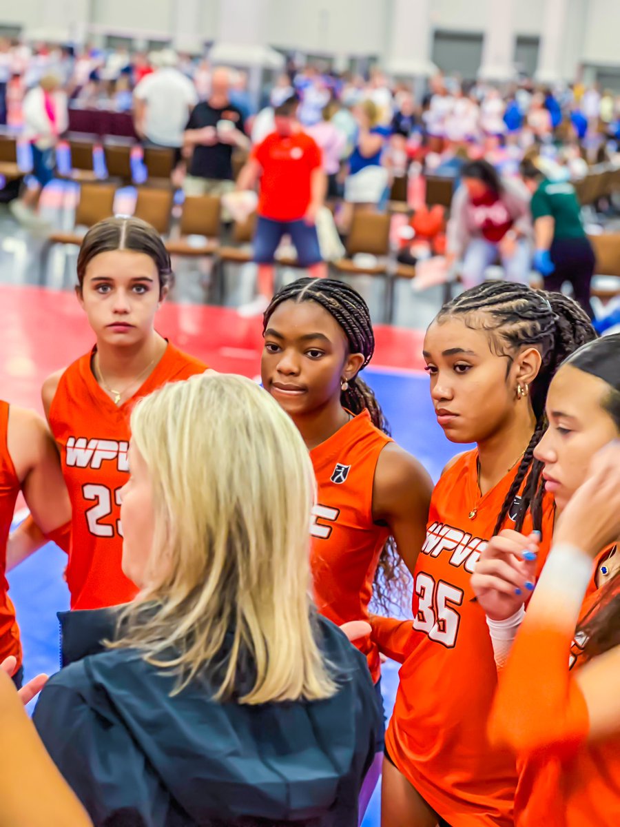 getmorsports's tweet photo. WPVC 📸 #wpvc #volleyball #usav #lasvegas https://t.co/oOhJrBerMo